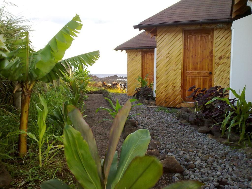 Mahia Hotel & Resto Hanga Roa Bilik gambar