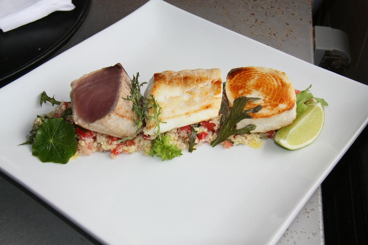 Mahia Hotel & Resto Hanga Roa Luaran gambar